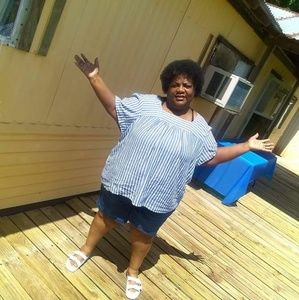 Meet your Posher, Ethel